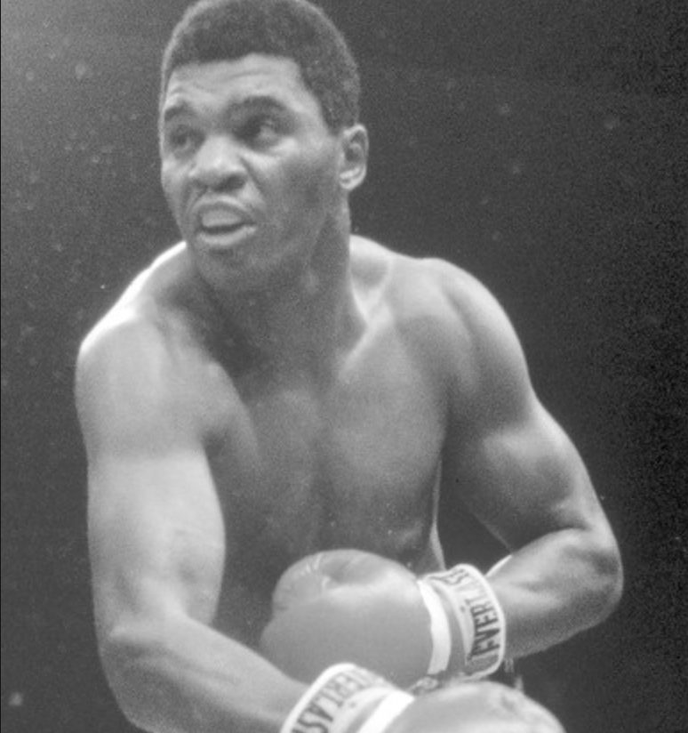 Heavyweight Boxer Jimmy Young Top Heavyweights